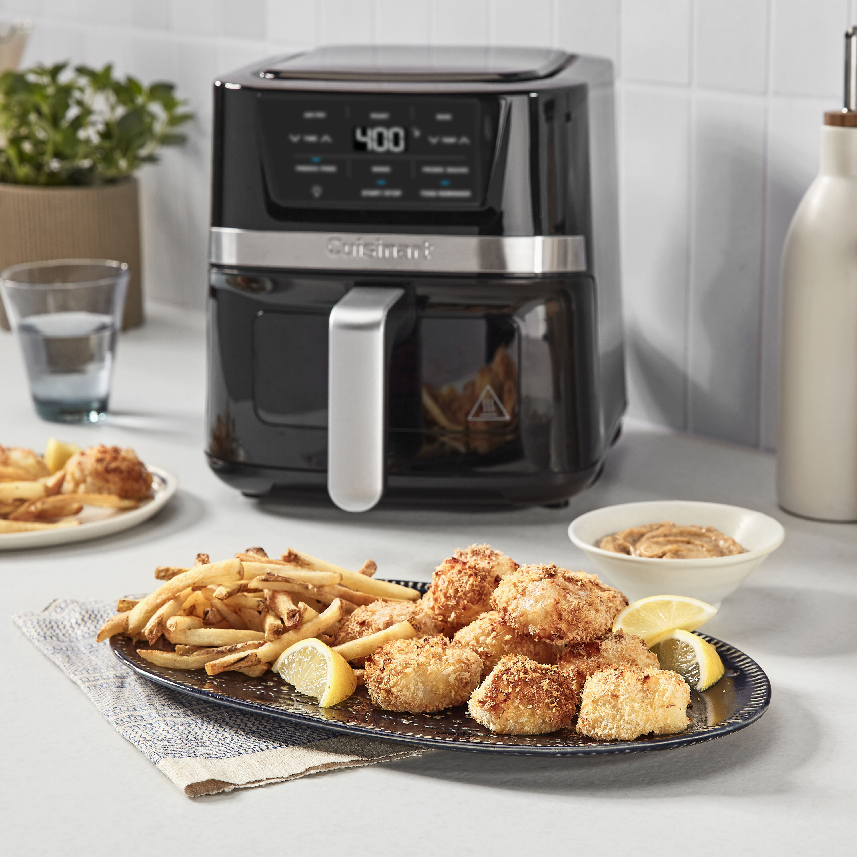 Cuisinart 2.6-qt Basket Air Fryer - Image 2