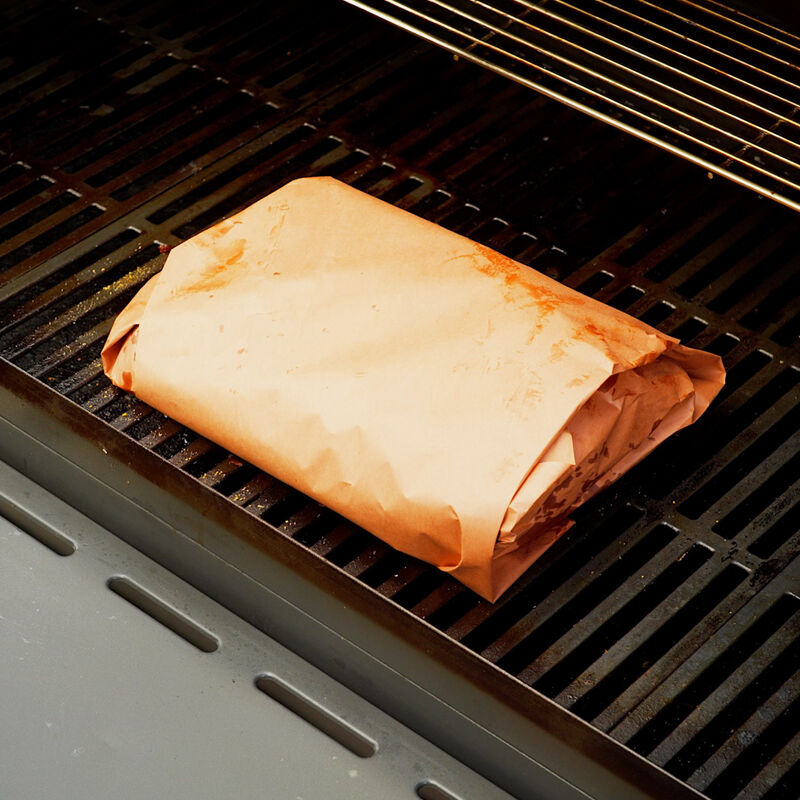 18" Butcher Paper Holder & Cutter Dispenser - Image 3